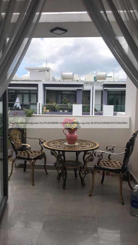 Bàn Ghê Mẫu MS 7